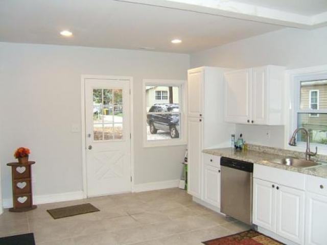 810 Hilltop Rd - Photo 2 of 6