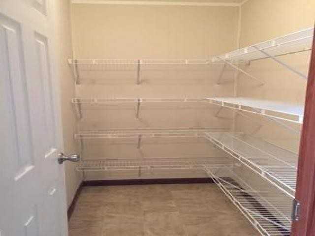 491 Harrison Dr - Photo 3 of 6