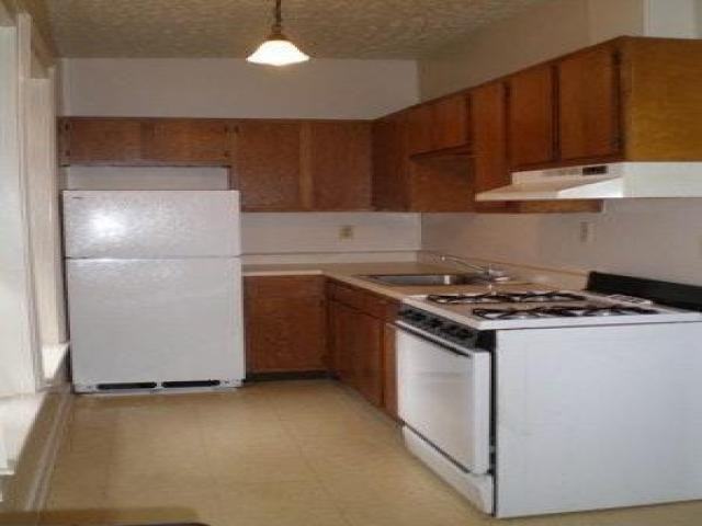 711 Ridge St - Photo 3 of 6