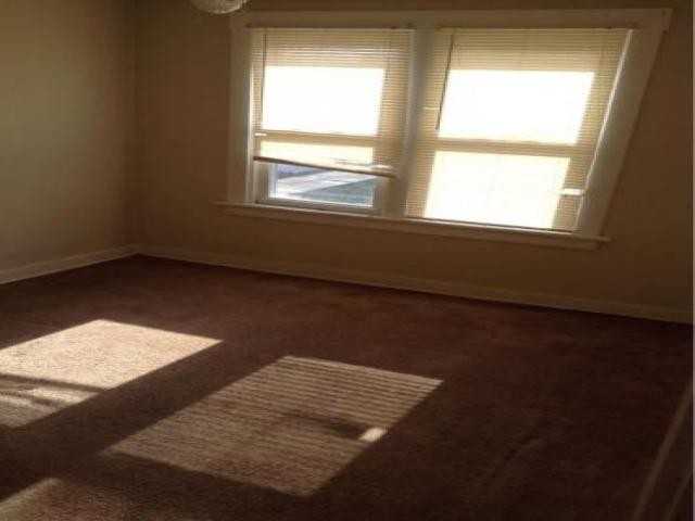 1911 Dallas Ave - Photo 2 of 3