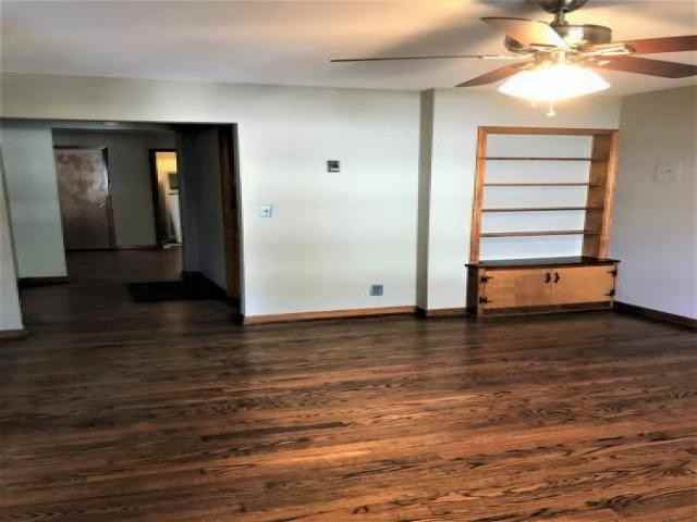 1114 Highland Ave - Photo 3 of 6