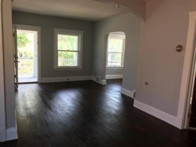 1516 W 116th St - Photo 2 of 6