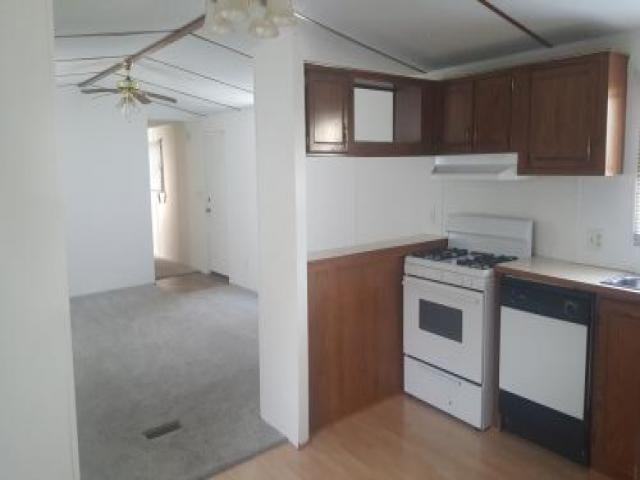 2500 N Apperson Way - Photo 3 of 6