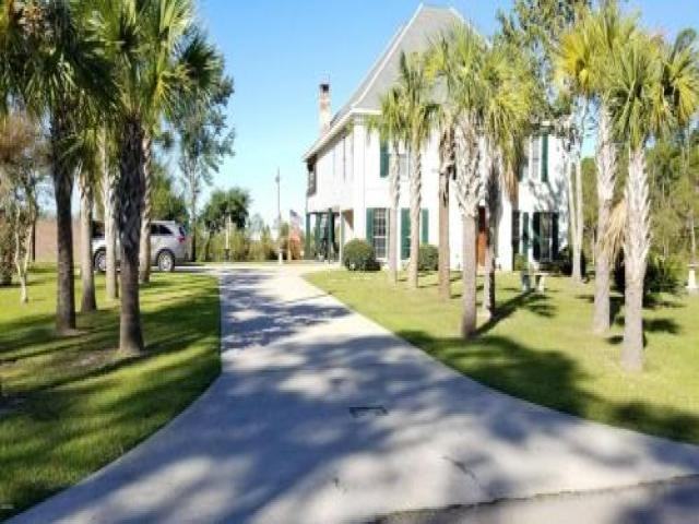 3521 Suzanne Ave - Photo 2 of 6