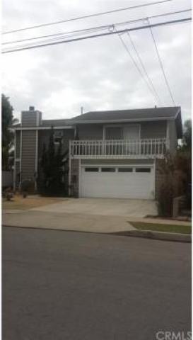 750 Coastline Dr - Photo 2 of 6