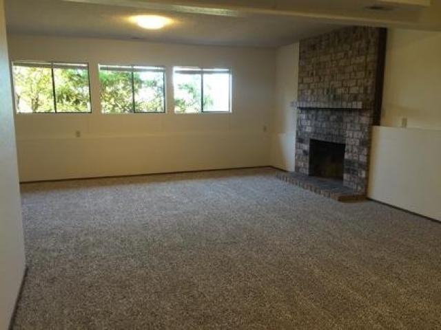 8009 47th Pl W - Photo 2 of 6