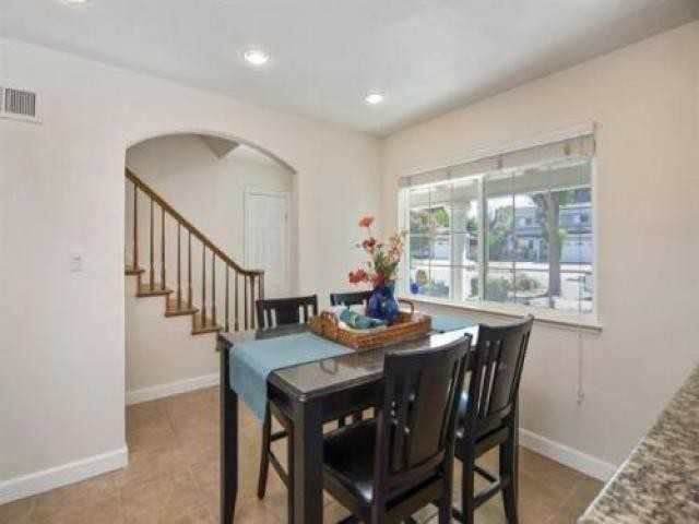 3127 Terrywood Ct - Photo 3 of 6