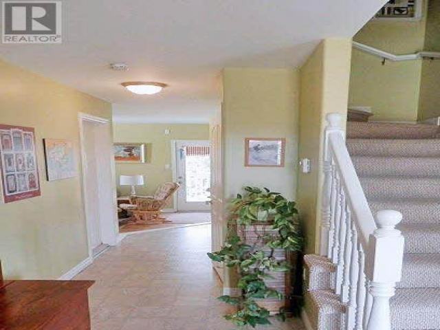 401 Santa Clara Ave - Photo 2 of 5