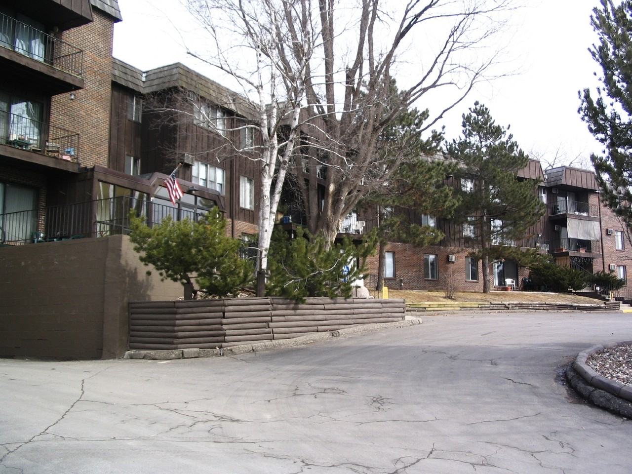 777 Excelsior Boulevard Apartments in Excelsior, MN 55331 Zumper