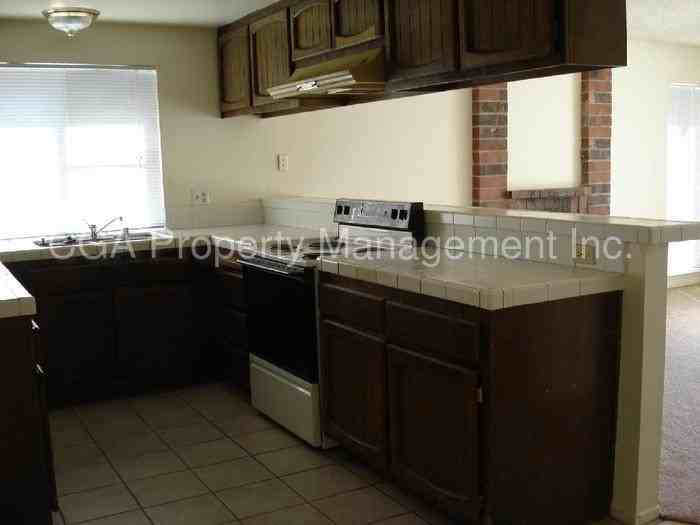 8429 Dalmeny Way - Photo 3 of 12