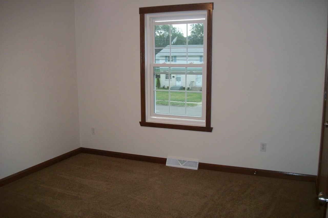 1400-1406 East 38th Street - Photo 6 of 7