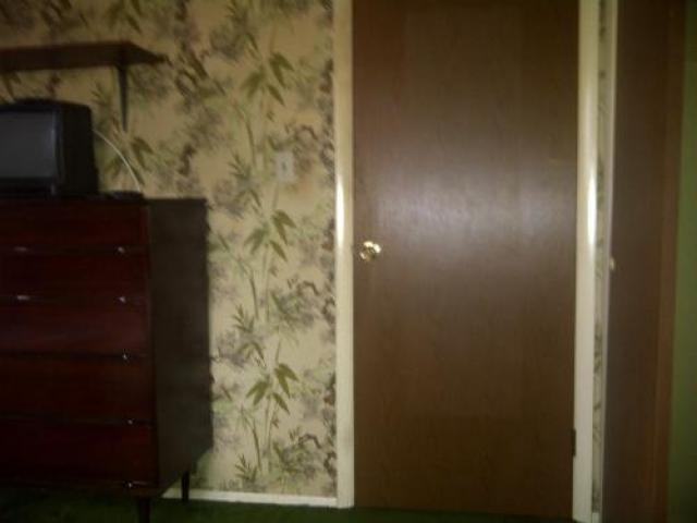 711 Linwood Ave - Photo 2 of 6