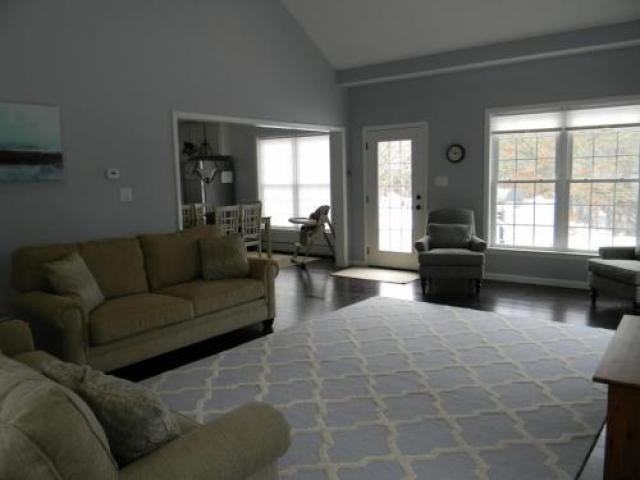 8 Nichols Rd - Photo 2 of 4