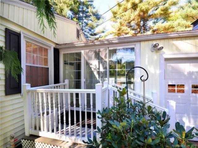 1 Farmstead Ln - Photo 3 of 6