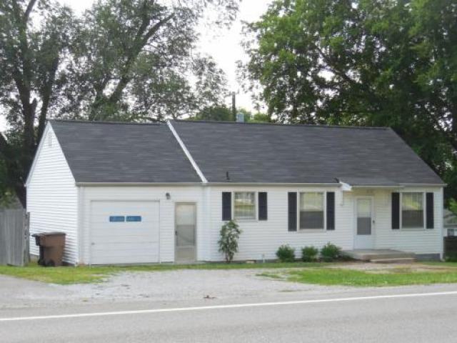 1015 Briley Pkwy - Photo 2 of 6