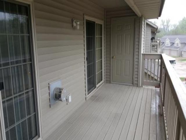 250 Cimarron Dr NE - Photo 3 of 6