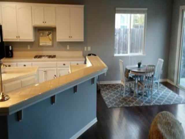 1243 Pecos Way - Photo 2 of 6