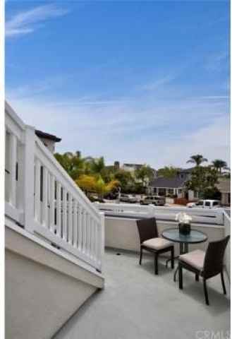 1509 E Balboa Blvd - Photo 3 of 6