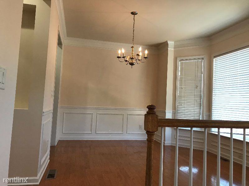 10921 Alderwood Cove - Photo 2 of 24