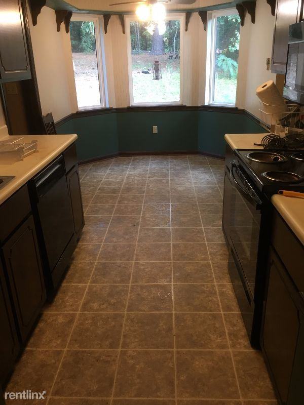 108 Willow Glen - Photo 3 of 3