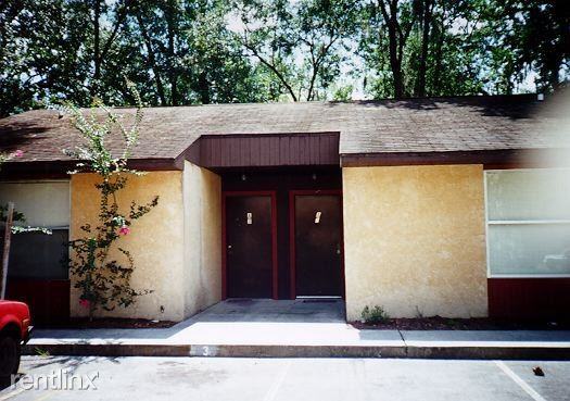 740 NE 23rd Ave - Photo 2 of 8