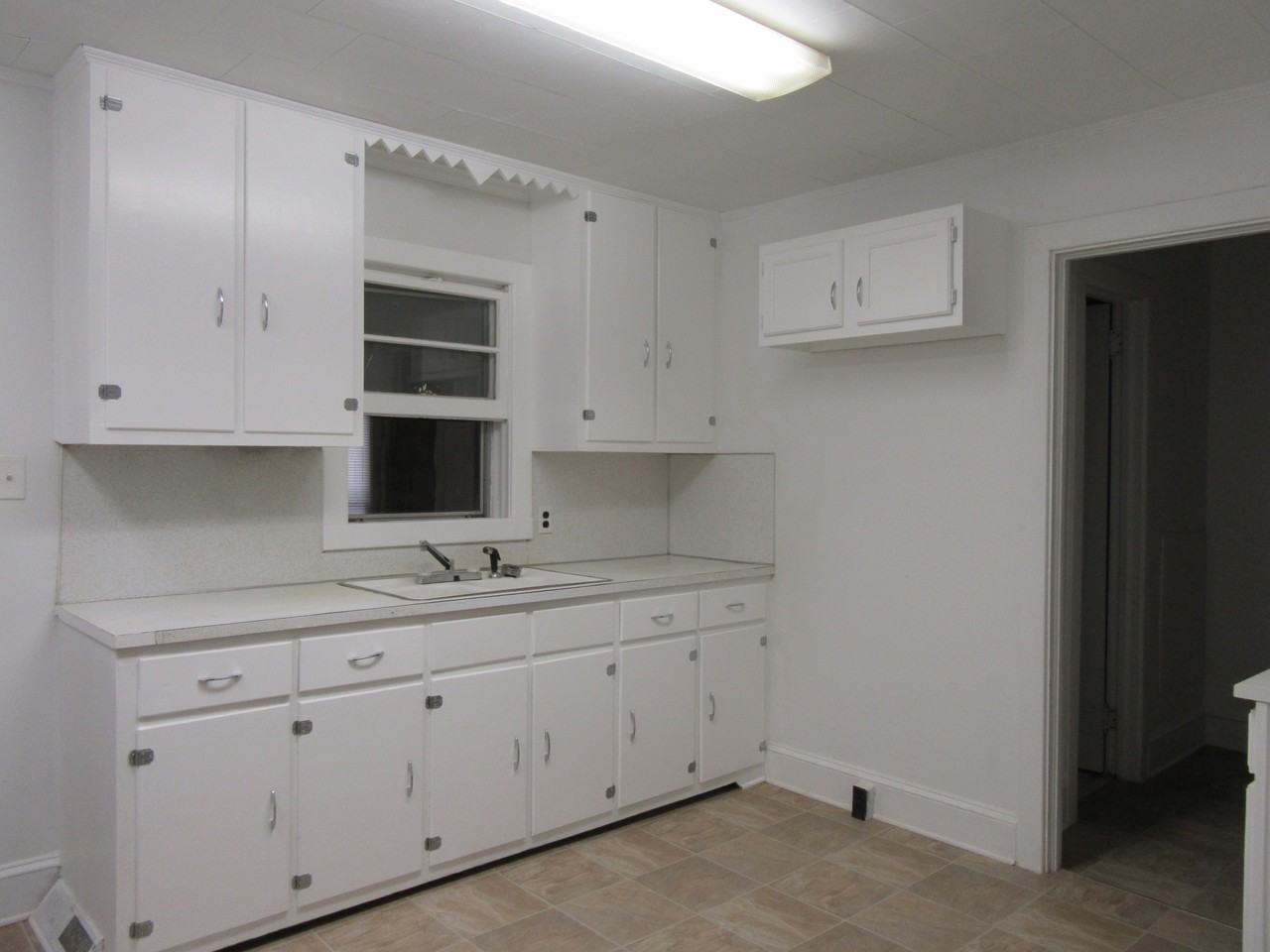 2111 Concord Lake Rd - Photo 3 of 7