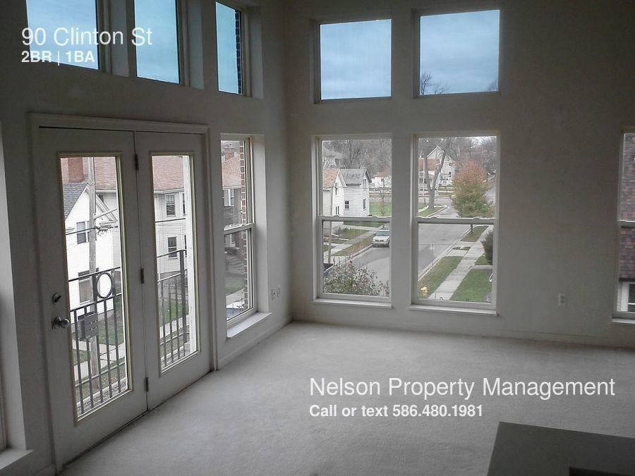 90 Clinton St - Photo 3 of 16