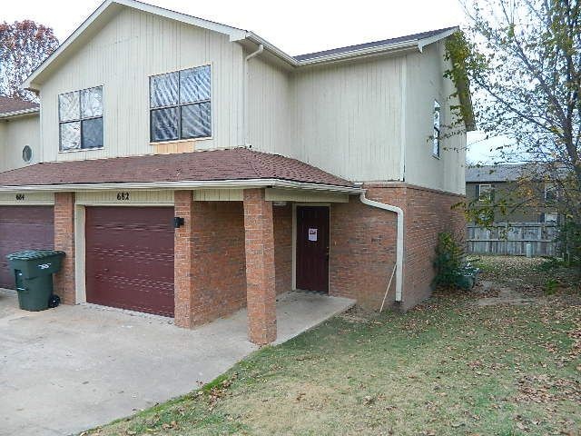 682 W Martha Dr - Photo 2 of 22
