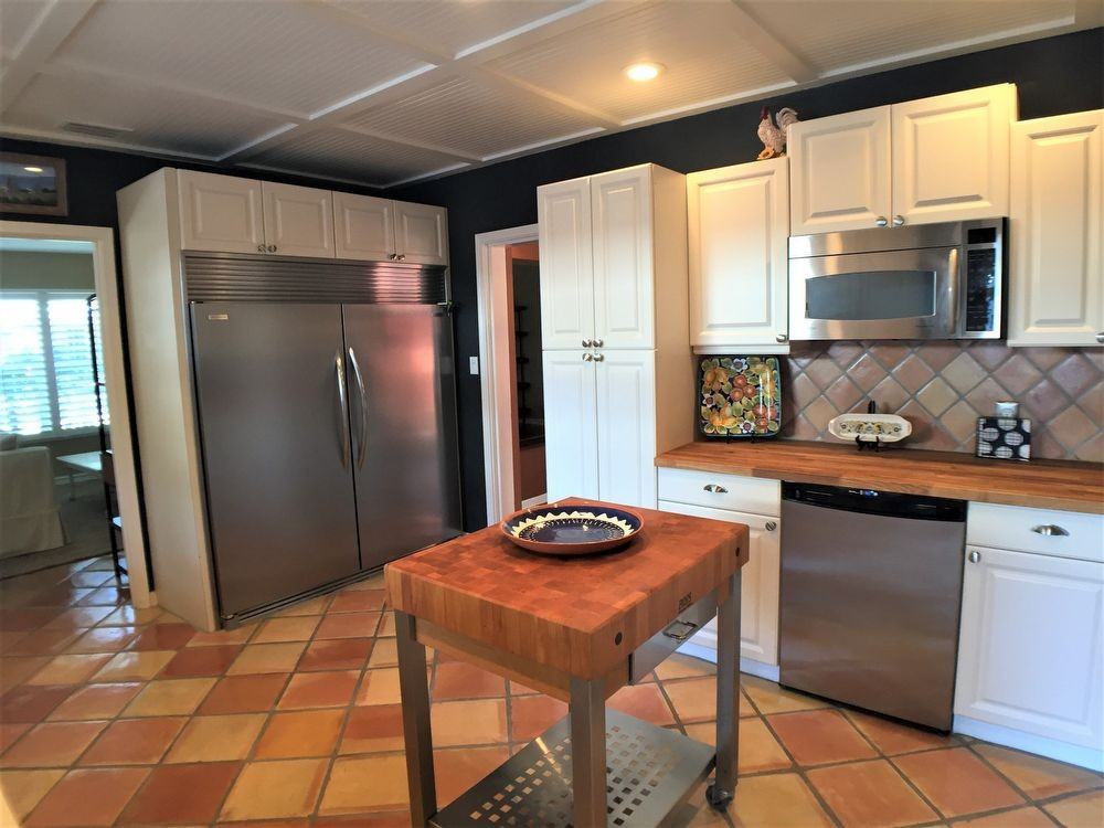 1850 Goldenrod St - Photo 3 of 17