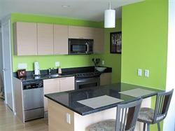 1 Earhart St #712