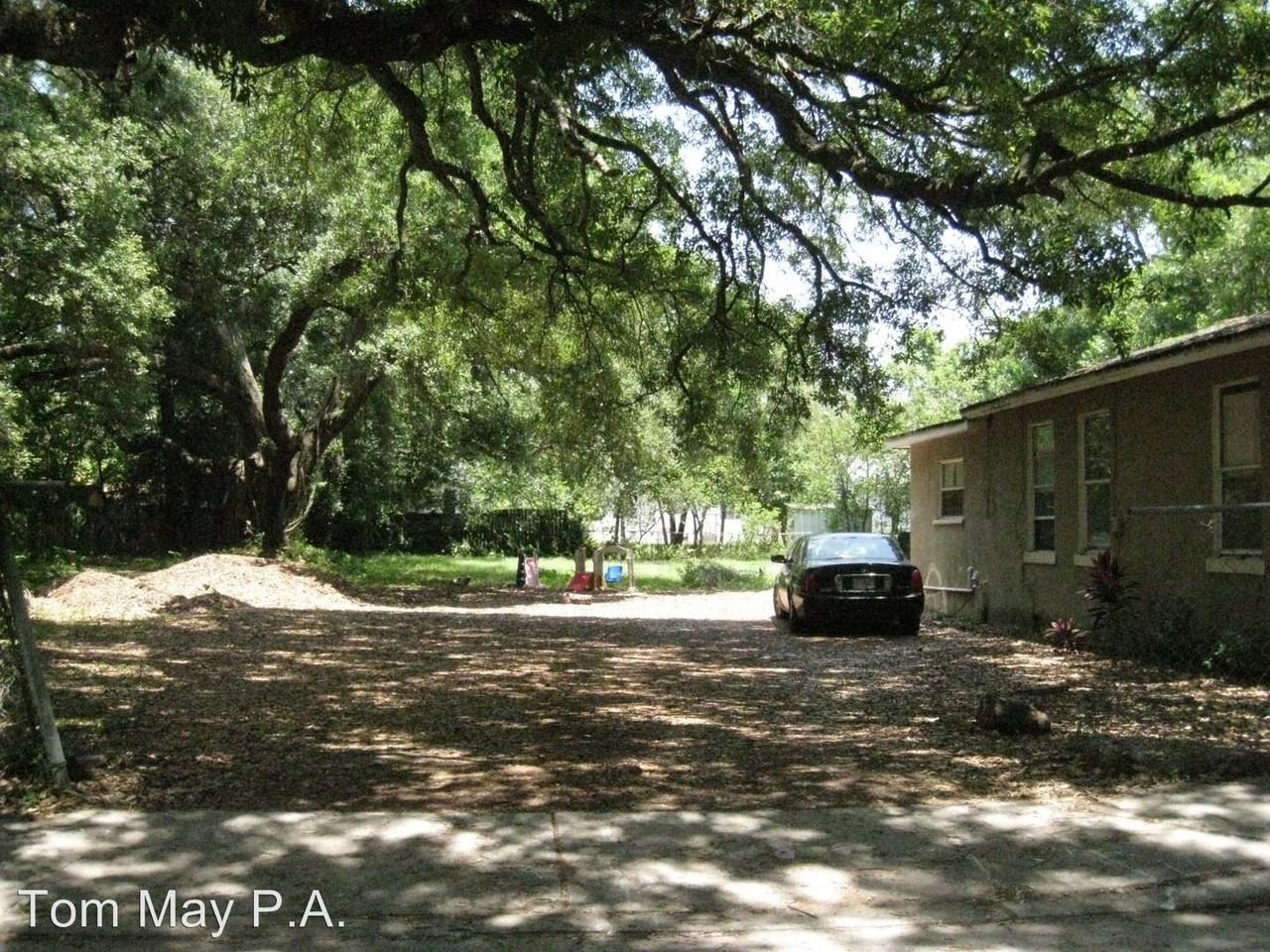 1208 E 25th Ave - Photo 2 of 3