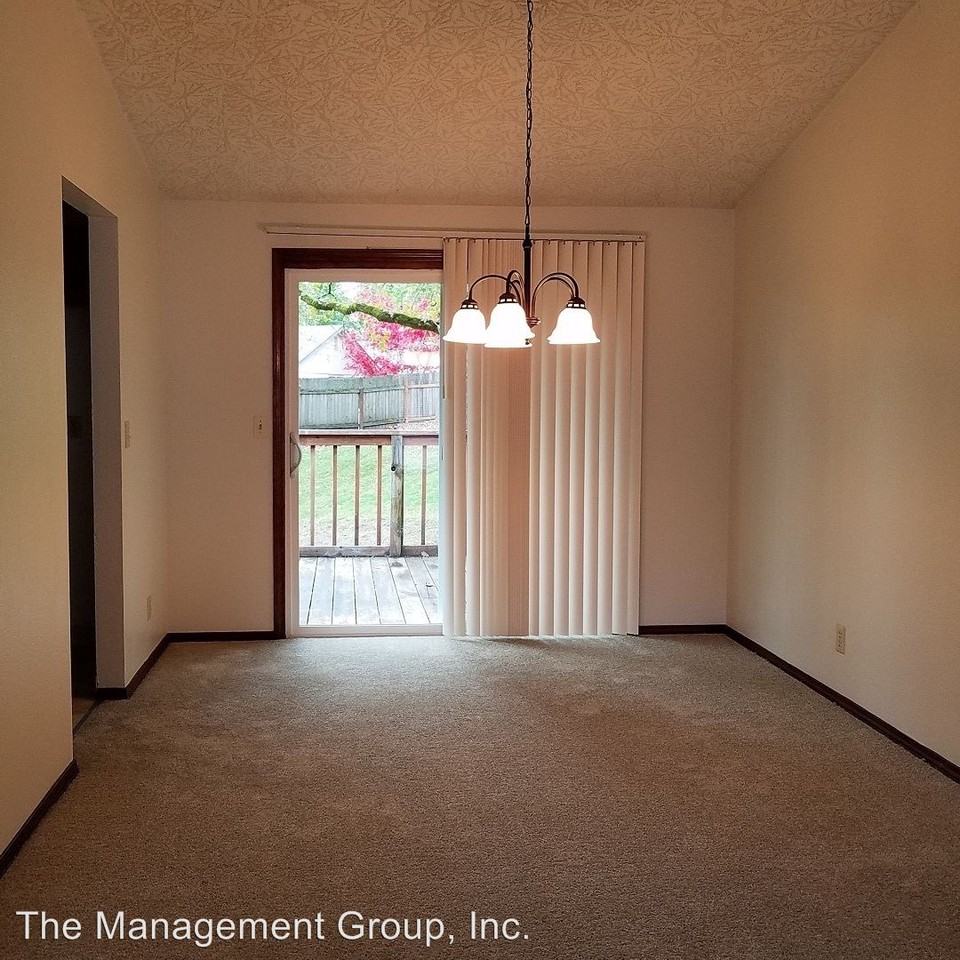 15110 NE 26th Ct - Photo 3 of 14