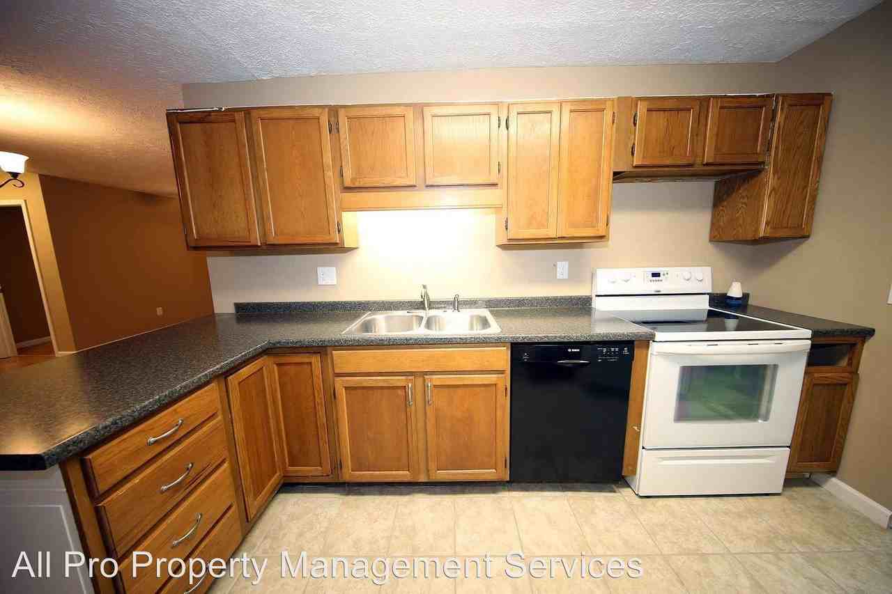 2824 Longvale Ln - Photo 3 of 13