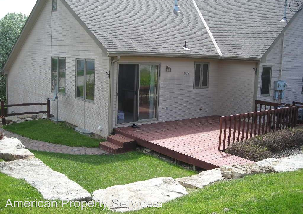 3722 Everett Dr - Photo 2 of 15