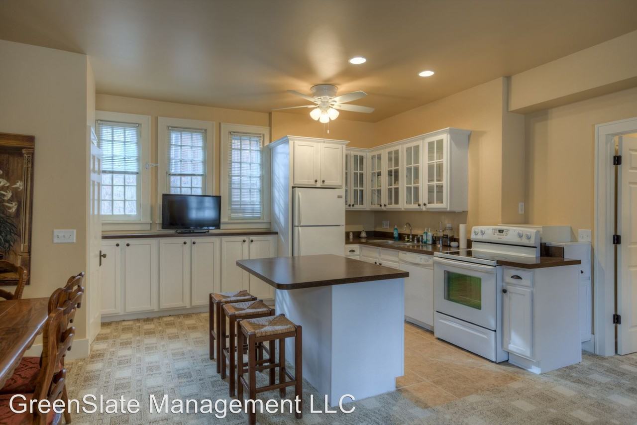 622 N 38th St - Photo 3 of 21