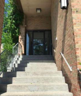 3203 Oxford Avenue - Photo 3 of 5