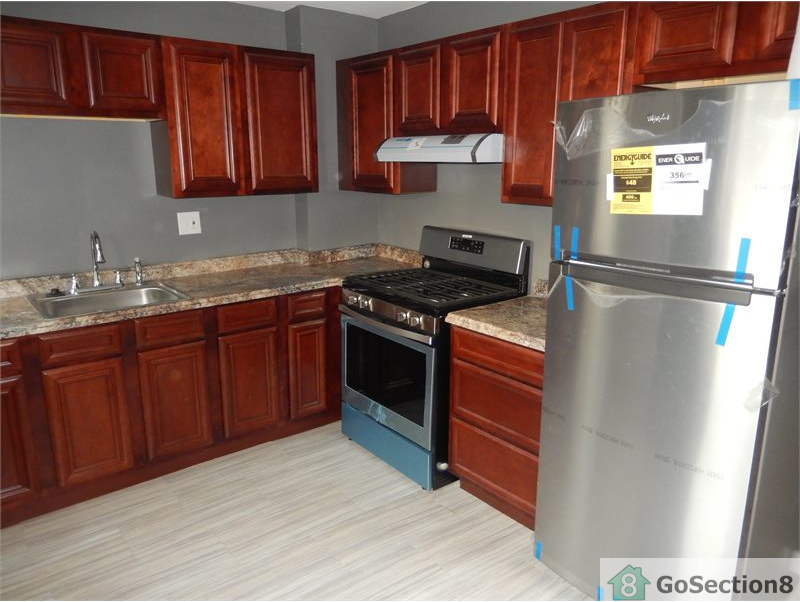 408 Seagull Ave - Photo 3 of 6