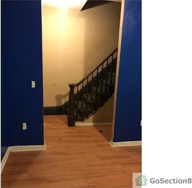 412 Ferry St - Photo 2 of 6