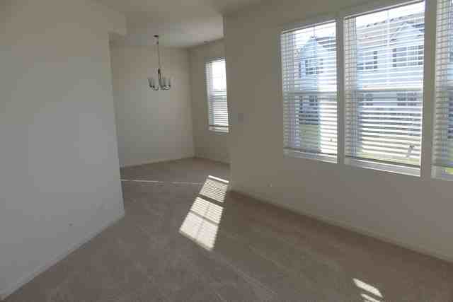 658 Anchorage Court - Photo 3 of 16