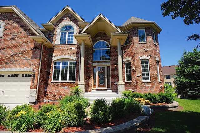 2408 Williamstown Ct - Photo 2 of 25