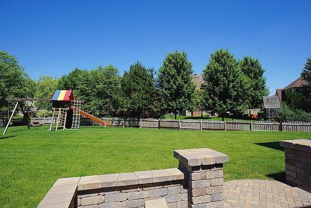 2408 Williamstown Ct - Photo 3 of 25