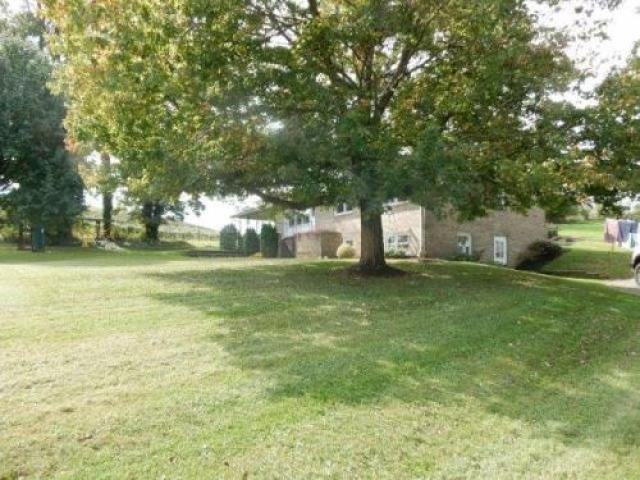 13539 Glissans Mill Rd - Photo 3 of 6