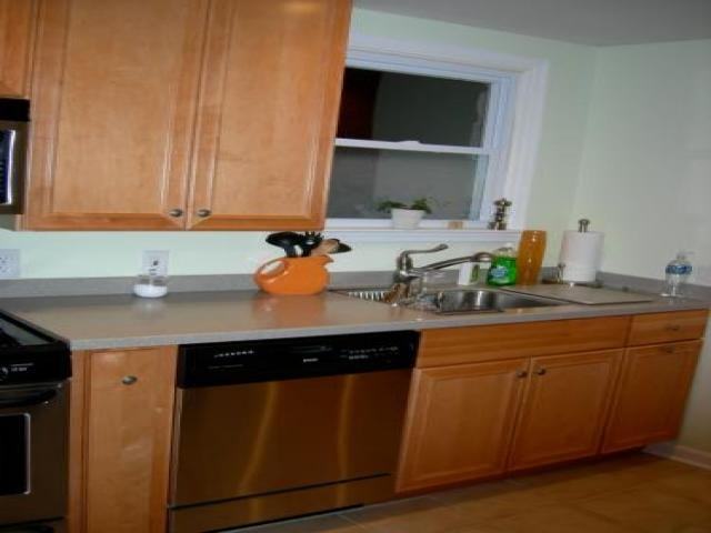 6102 Greenspring Ave - Photo 2 of 5