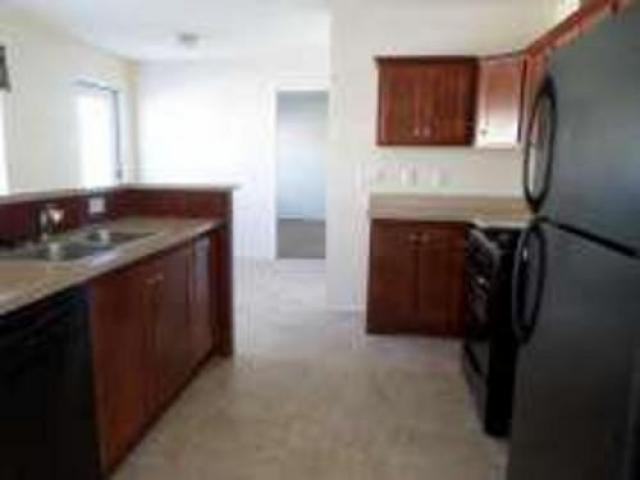 1259 Chateau Blvd - Photo 2 of 3