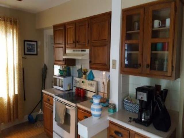 807 Spring St - Photo 3 of 6