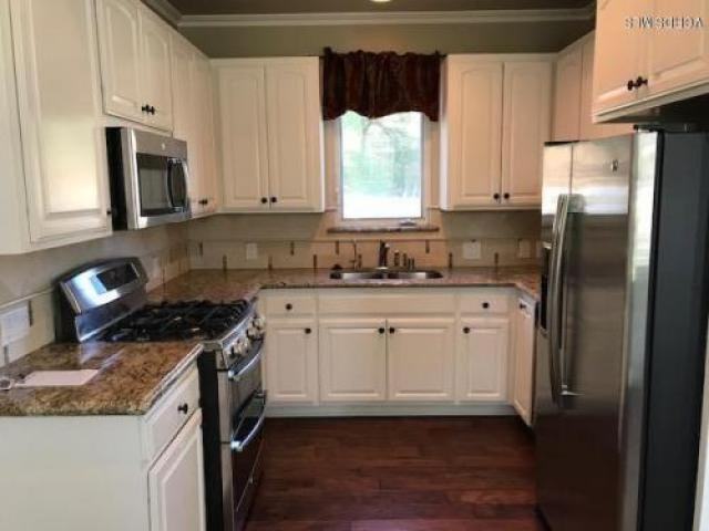 6885 Coyote Canyon Rd - Photo 3 of 6