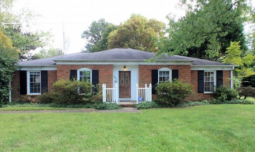 661 N Peace Haven Rd