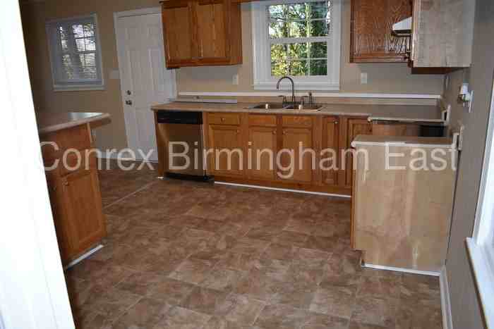 908 Kathryn Cir - Photo 2 of 16