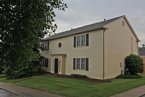 407 Charlestown - Photo 4 of 25