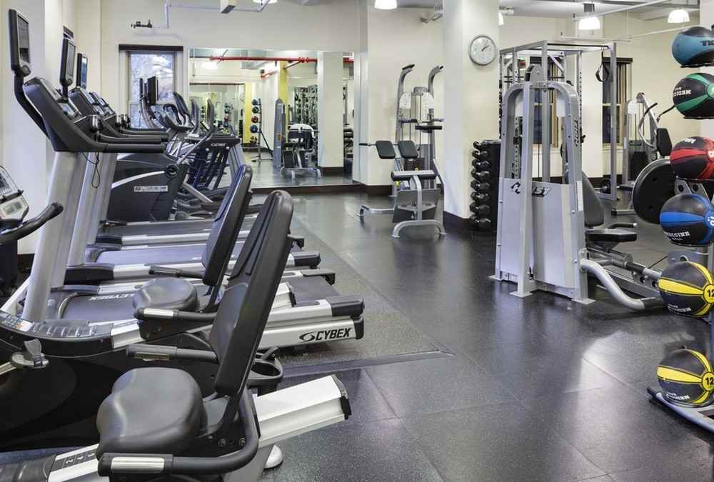 24 Fifth Avenue - Photo 3 of 32